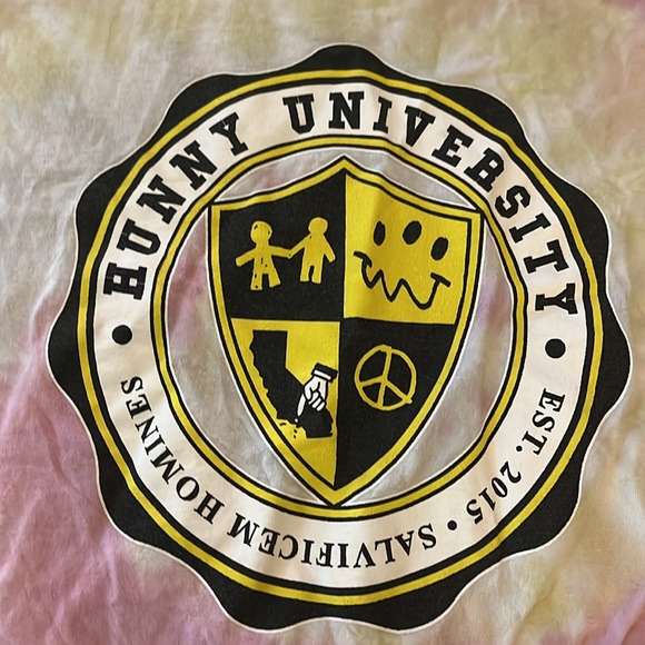 Hunny Band Tee - Picture 2 of 3